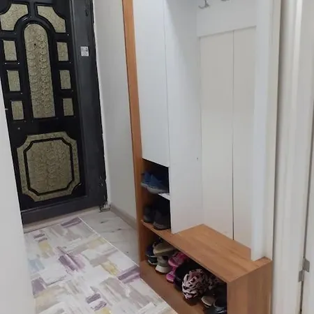 Merkezi Konumda Ev